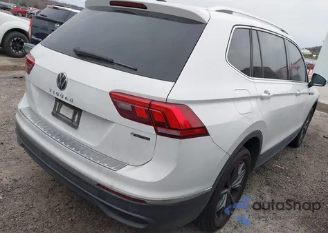 2022 Volkswagen Tiguan 2.0T Se z USA, uszkodzony, nr VIN 3VV2B7AX8NM138155